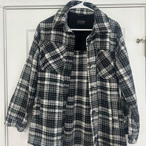 Stoosh Women's Monochrome Plaid Teddy Jacket